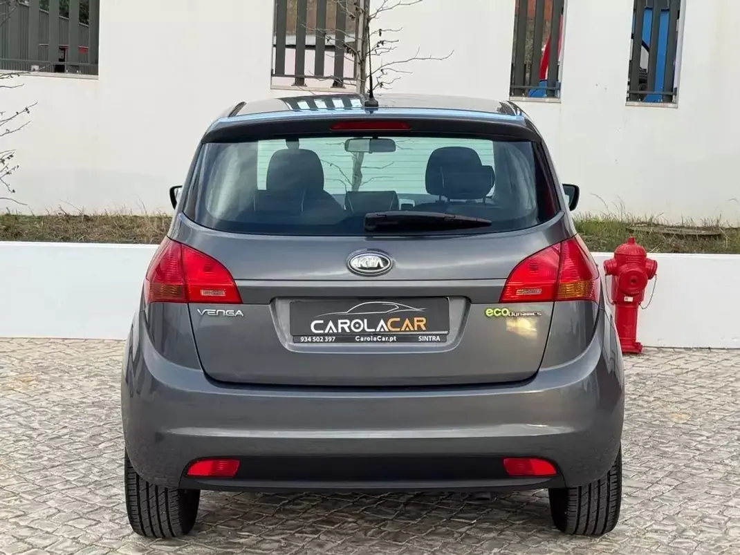 Kia Venga 2013 - 7950 EUR, 80000 km - 80000km - foto 6 de 24