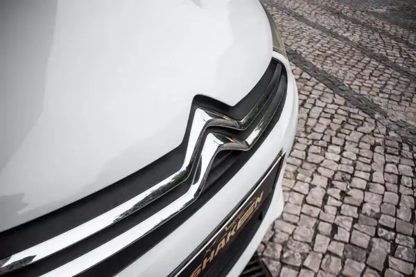 Citroën C4 2011 - 5790 EUR, 293492 km - AUTO.MOTO.pt - 293492km - foto 9 de 29