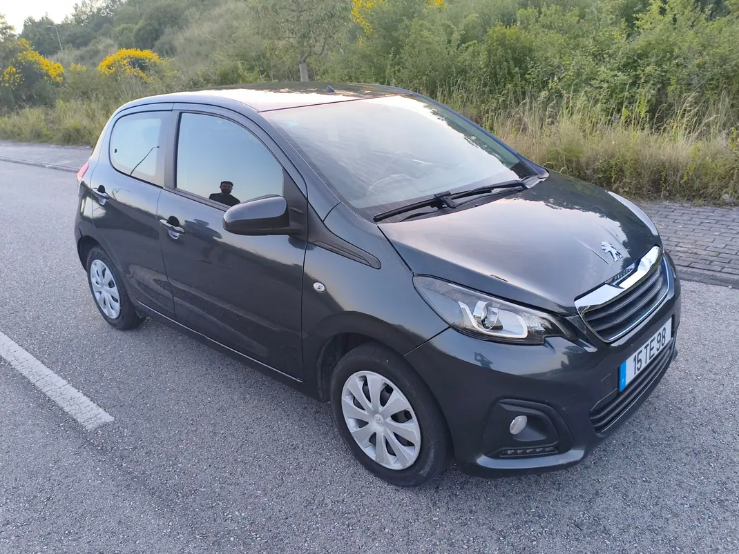 Peugeot 108 2017 - 7500 EUR, 92000 km - 92000km - foto 6 de 10
