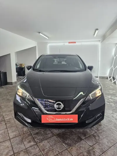 Nissan Leaf 2019 - 19500 EUR, 25097 km - AUTO.MOTO.pt - 25097km - foto 4 de 41