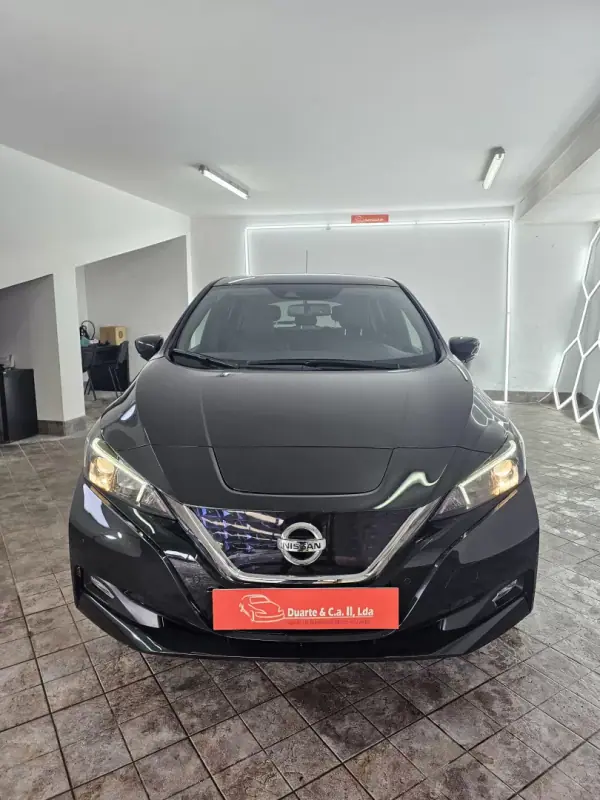 Nissan Leaf 2019 - 19500 EUR, 25097 km - AUTO.MOTO.pt - 25097km - foto 4 de 41