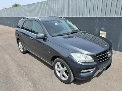 Mercedes-Benz ML 250 2012 - 24850 EUR, 179926 km - AUTO.MOTO.pt - 179926km - foto 10 de 31