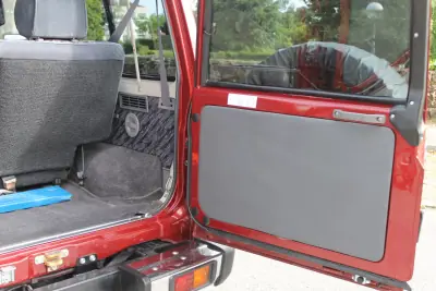 Toyota Land Cruiser 1994 - 38000 EUR, 318000 km - AUTO.MOTO.pt - 318000km - foto 44 de 46