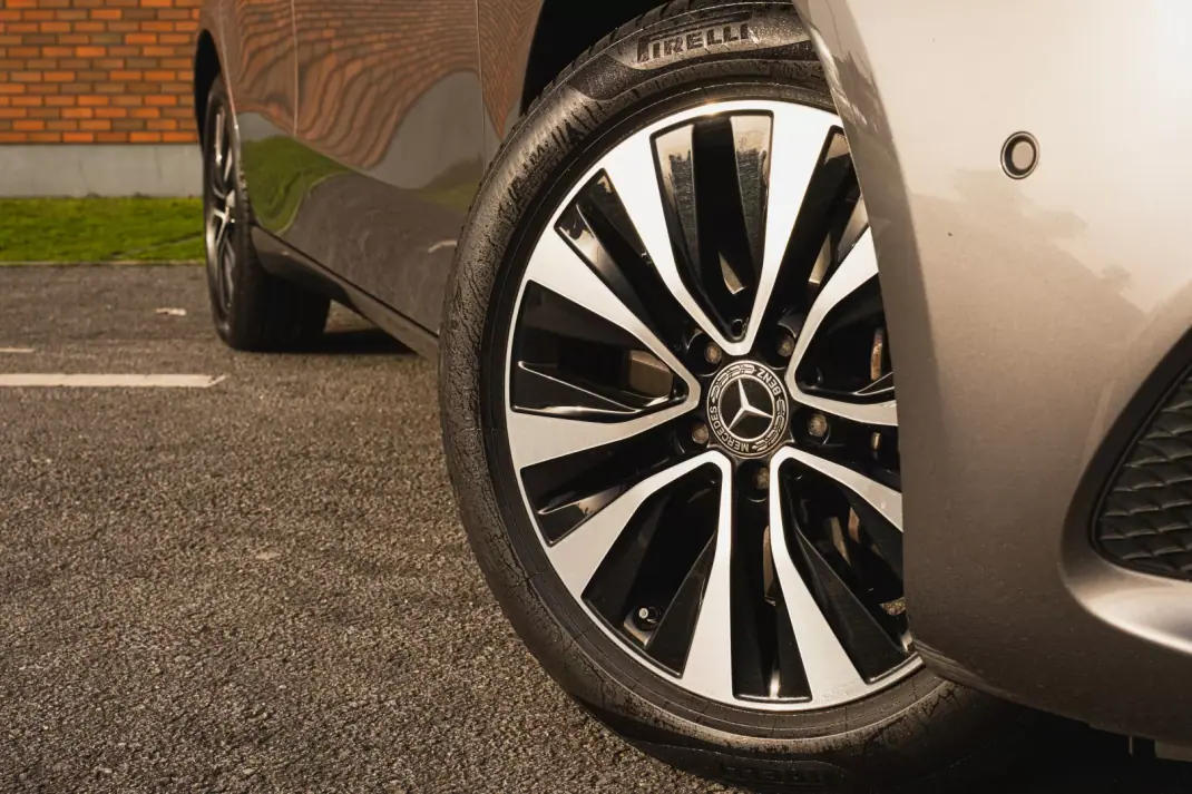 Mercedes-Benz A 250 2022 - 25000 EUR, 124440 km - AUTO.MOTO.pt - 124440km - foto 6 de 24