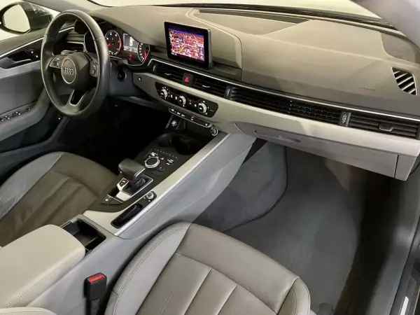 Audi A5 Sportback 2019 - 27950 EUR, 125000 km - AUTO.MOTO.pt - 125000km - foto 14 de 36