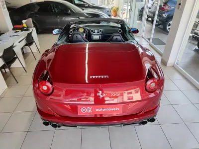 Ferrari California 2016 - 157000 EUR, 73000 km - AUTO.MOTO.pt - 73000km - foto 12 de 56