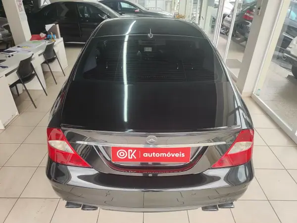 Mercedes-Benz CLS 55 AMG 2005 - 37500 EUR, 135000 km - AUTO.MOTO.pt - 135000km - foto 11 de 42