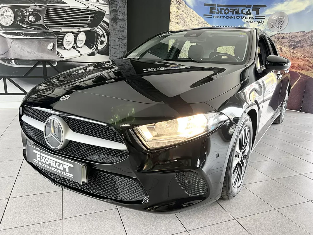 Mercedes-Benz A 160 2020 - 21600 EUR, 88834 km - AUTO.MOTO.pt - 88834km - foto 1 de 25