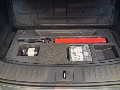 2026 - 41500 EUR, 3500 km - AUTO.MOTO.pt - 3500km - foto 34 de 36