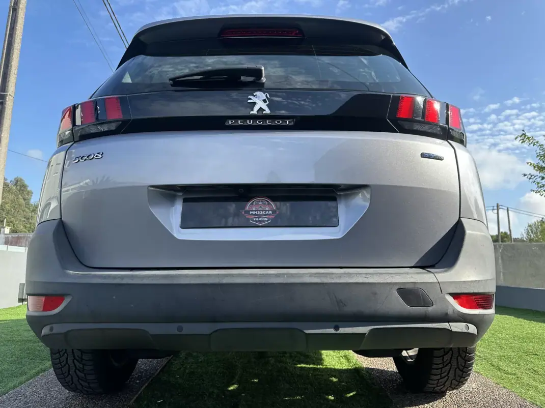 Peugeot 5008 2017 - 14900 EUR, 200000 km - 200000km - foto 17 de 63