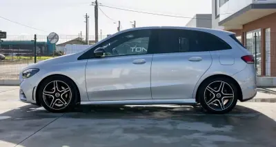 Mercedes-Benz B 200 2022 - 32900 EUR, 46000 km - AUTO.MOTO.pt - 46000km - foto 6 de 23