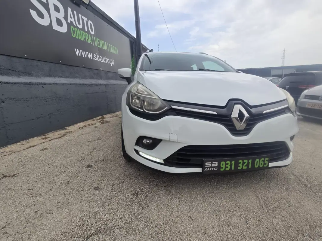 Renault Clio Break 2016 - 6500 EUR, 258776 km - 258776km - foto 12 de 21
