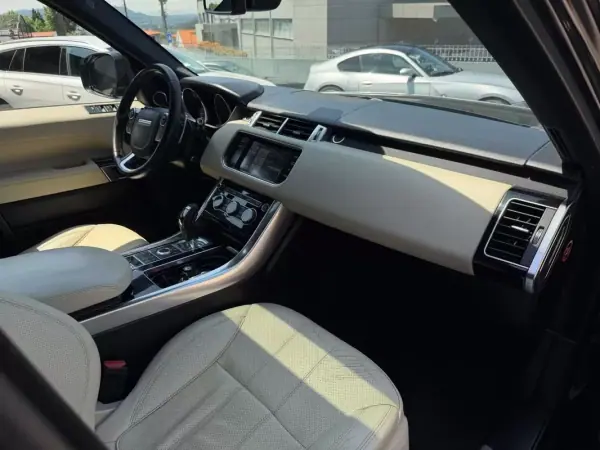 Land Rover Range Rover Sport 2015 - 33900 EUR, 157000 km - AUTO.MOTO.pt - 157000km - foto 9 de 18