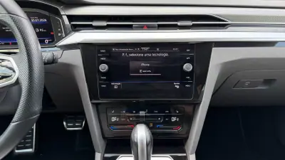 Volkswagen Arteon Shooting Brake 2022 - 24999 EUR, 171121 km - AUTO.MOTO.pt - 171121km - foto 23 de 33