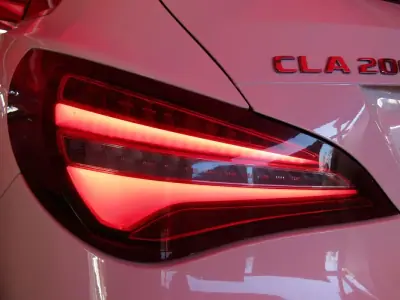 Mercedes-Benz CLA 200 2019 - 26899 EUR, 154950 km - 154950km - foto 14 de 38