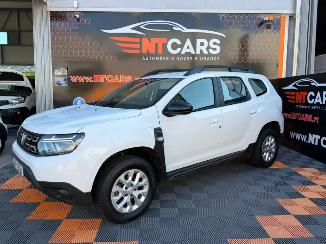 Dacia Duster 2022 - 18900 EUR, 176614 km - AUTO.MOTO.pt - 176614km - foto 1 de 13