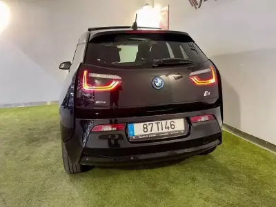 BMW i3 2016 - 13950 EUR, 124000 km - AUTO.MOTO.pt - 124000km - foto 9 de 40