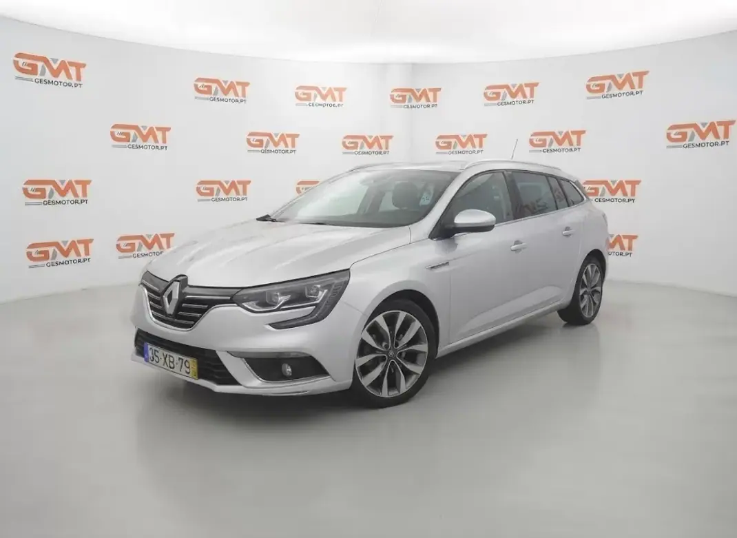 Renault Mégane Sport Tourer 2019 - 13490 EUR, 124000 km - foto 1 de 15