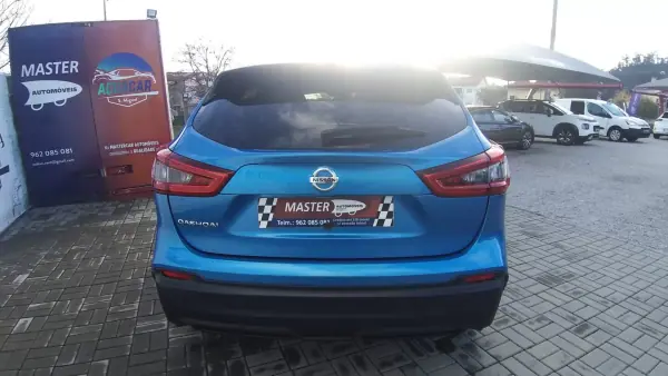 Nissan Qashqai 2018 - 18650 EUR, 149986 km - AUTO.MOTO.pt - 149986km - foto 19 de 38