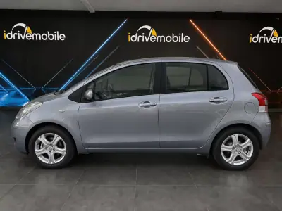 Toyota Yaris 2010 - 9500 EUR, 89481 km - 89481km - foto 6 de 19