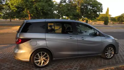 Mazda 5 2011 - 11600 EUR, 162000 km - 162000km - foto 8 de 21