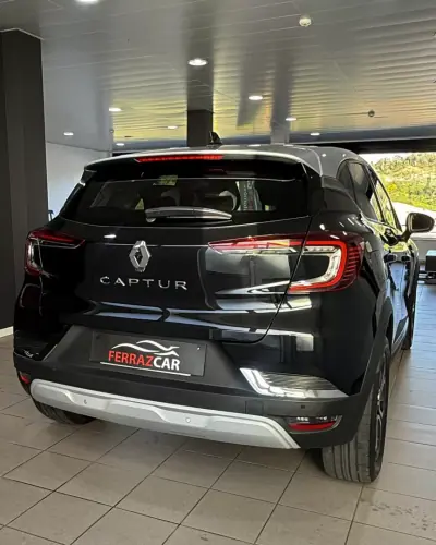 Renault Captur 2022 - 17900 EUR, 90718 km - AUTO.MOTO.pt - 90718km - foto 5 de 49