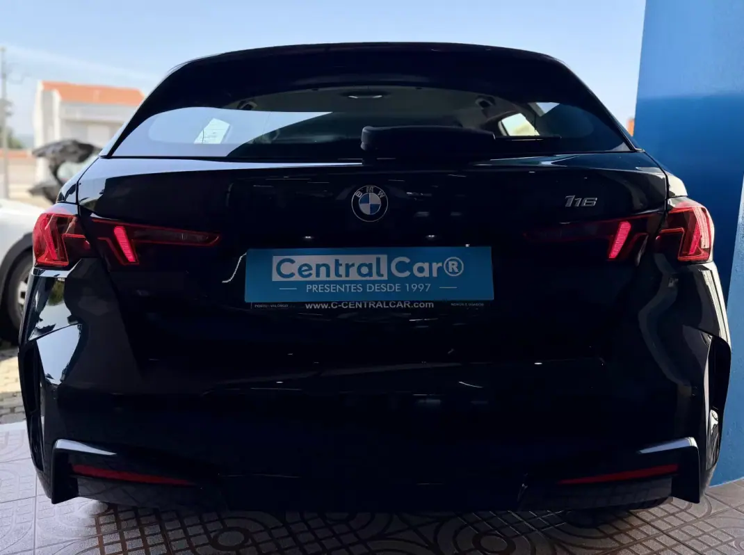 BMW 116 2025 - 28450 EUR, 17000 km - AUTO.MOTO.pt - 17000km - foto 9 de 25