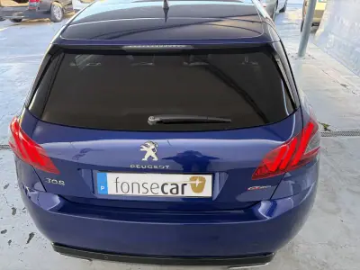 Peugeot 308 2020 - 14990 EUR, 77418 km - AUTO.MOTO.pt - 77418km - foto 6 de 16
