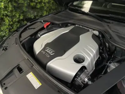 Audi A8 2016 - 39000 EUR, 170000 km - AUTO.MOTO.pt - 170000km - foto 12 de 53