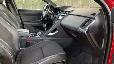 Jaguar E-Pace 2019 - 23900 EUR, 164000 km - AUTO.MOTO.pt - 164000km - foto 57 de 64