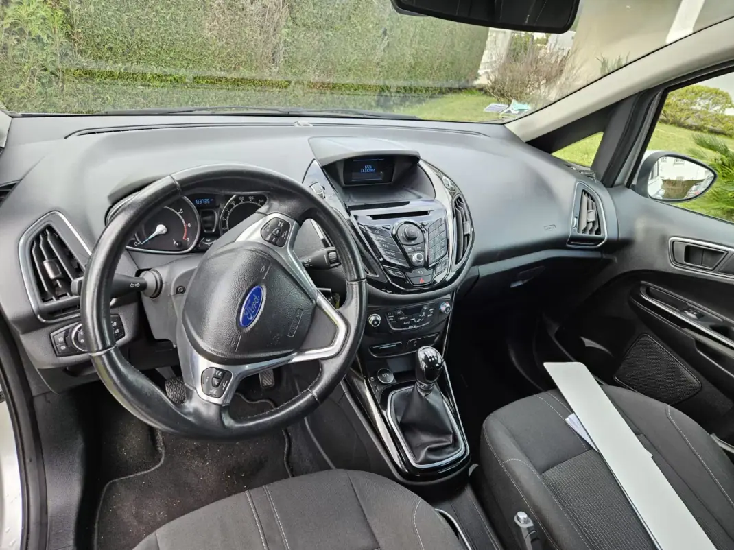 Ford B-Max 2013 - 5900 EUR, 183735 km - AUTO.MOTO.pt - 183735km - foto 3 de 8