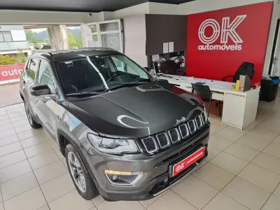 Jeep Compass 2018 - 17250 EUR, 110000 km - AUTO.MOTO.pt - 110000km - foto 2 de 34