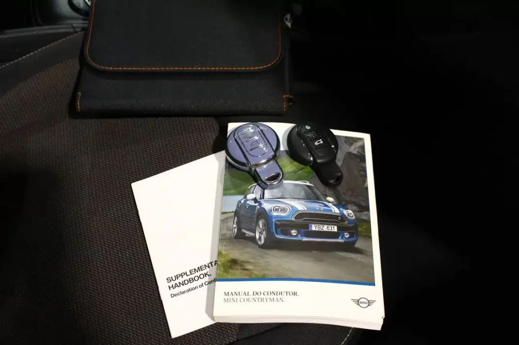 MINI Countryman 2018 - 17900 EUR, 69000 km - AUTO.MOTO.pt - 69000km - foto 28 de 29