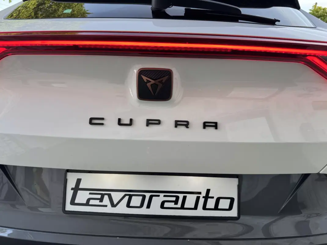 Cupra Formentor 2023 - 27500 EUR, 32000 km - AUTO.MOTO.pt - 32000km - foto 27 de 40