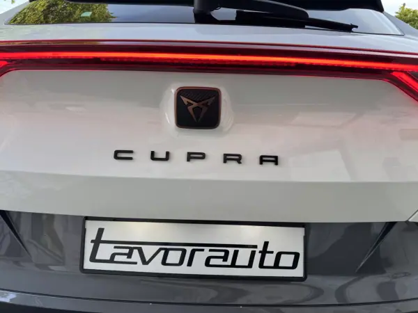 Cupra Formentor 2023 - 27500 EUR, 32000 km - AUTO.MOTO.pt - 32000km - foto 27 de 40