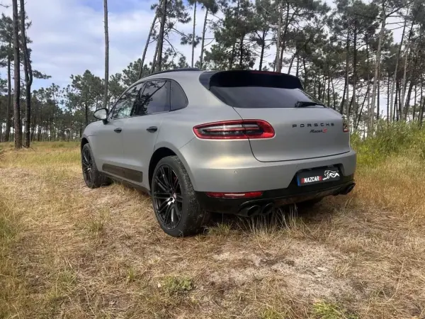 Porsche Macan 2016 - 42900 EUR, 145000 km - AUTO.MOTO.pt - 145000km - foto 5 de 25