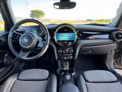 MINI Cooper S 2022 - 23950 EUR, 40000 km - AUTO.MOTO.pt - 40000km - foto 9 de 15