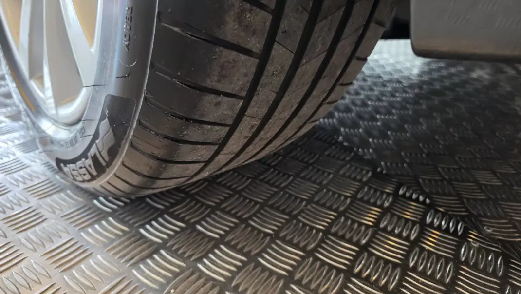 BMW 418 Gran Coupé 2018 - 20900 EUR, 157385 km - AUTO.MOTO.pt - 157385km - foto 31 de 53