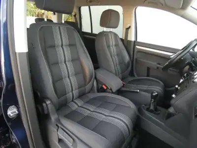 Volkswagen Touran 2012 - 16999 EUR, 182000 km - AUTO.MOTO.pt - 182000km - foto 11 de 28