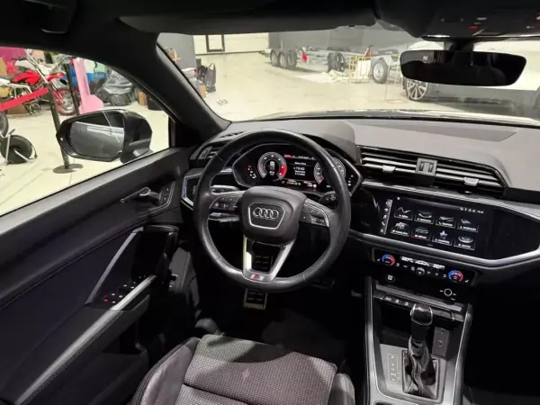 Audi Q3 Sportback 2021 - 40990 EUR, 74000 km - AUTO.MOTO.pt - 74000km - foto 10 de 26