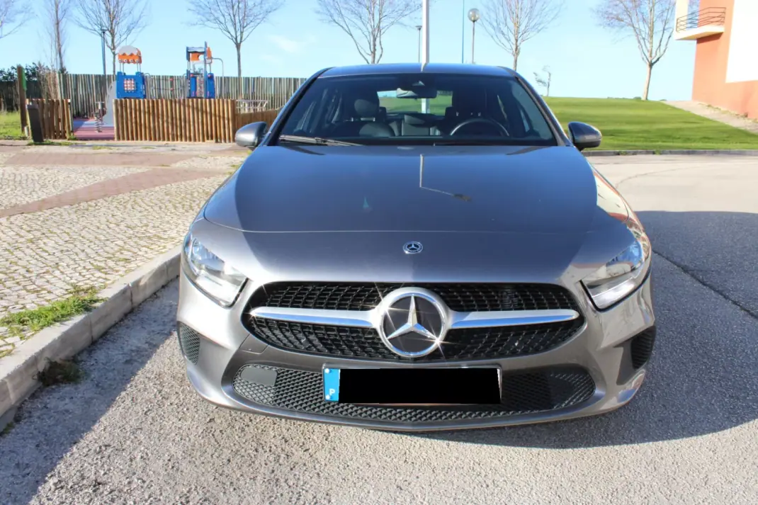 Mercedes-Benz A 180 2019 - 25900 EUR, 73000 km - 73000km - foto 7 de 47
