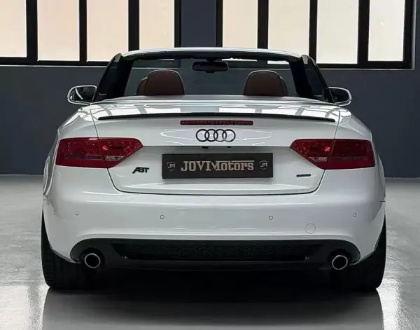 Audi A5 Cabrio 2009 - 16950 EUR, 195556 km - AUTO.MOTO.pt - 195556km - foto 4 de 38