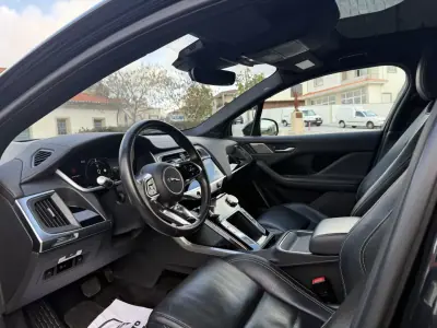 Jaguar I-Pace 2020 - 27990 EUR, 126000 km - AUTO.MOTO.pt - 126000km - foto 13 de 27