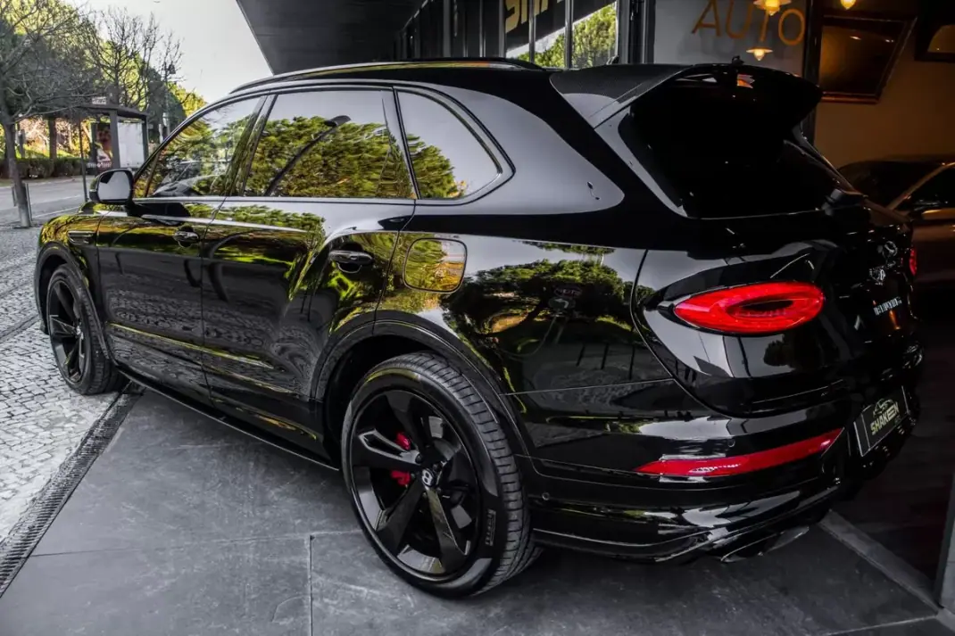 Bentley Bentayga 2022 - 230000 EUR, 70942 km - AUTO.MOTO.pt - 70942km - foto 3 de 57