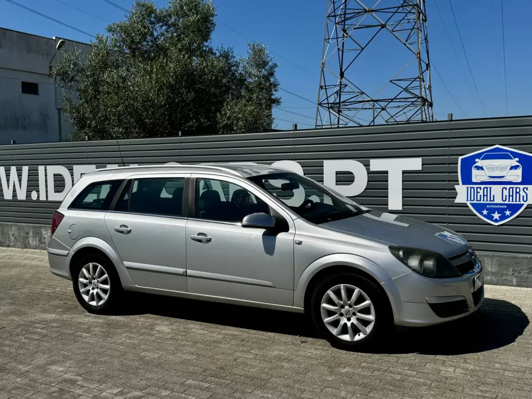 Opel Astra Caravan 2005 - 2950 EUR, 352000 km - 352000km - foto 14 de 15