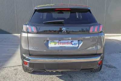 Peugeot 3008 2022 — foto 5 de 26