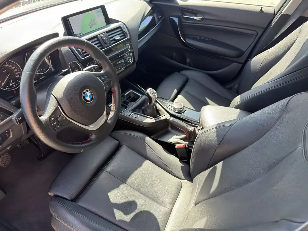 BMW 116 2016 - 12900 EUR, 178589 km - 178589km - foto 14 de 25