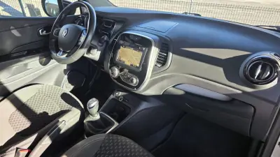 Renault Captur 2019 - 15590 EUR, 47000 km - AUTO.MOTO.pt - 47000km - foto 14 de 14