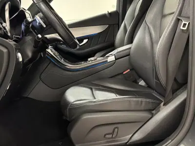 Mercedes-Benz GLC 250 2018 - 22890 EUR, 313000 km - AUTO.MOTO.pt - 313000km - foto 20 de 26