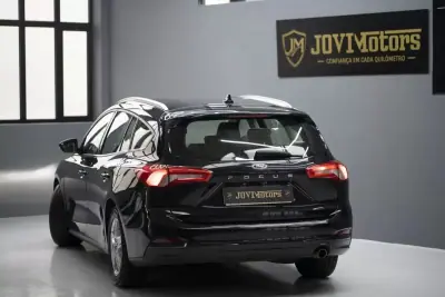 Ford Focus 2021 - 13850 EUR, 196506 km - AUTO.MOTO.pt - 196506km - foto 42 de 42